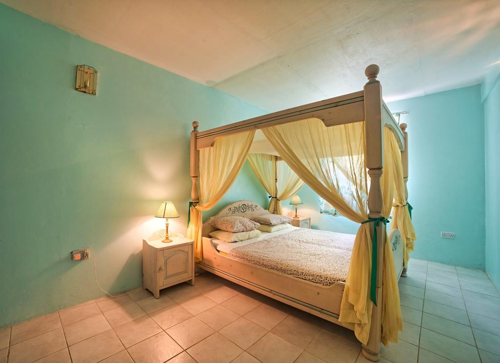 Royal Palm Holiday Apartment Méro エクステリア 写真